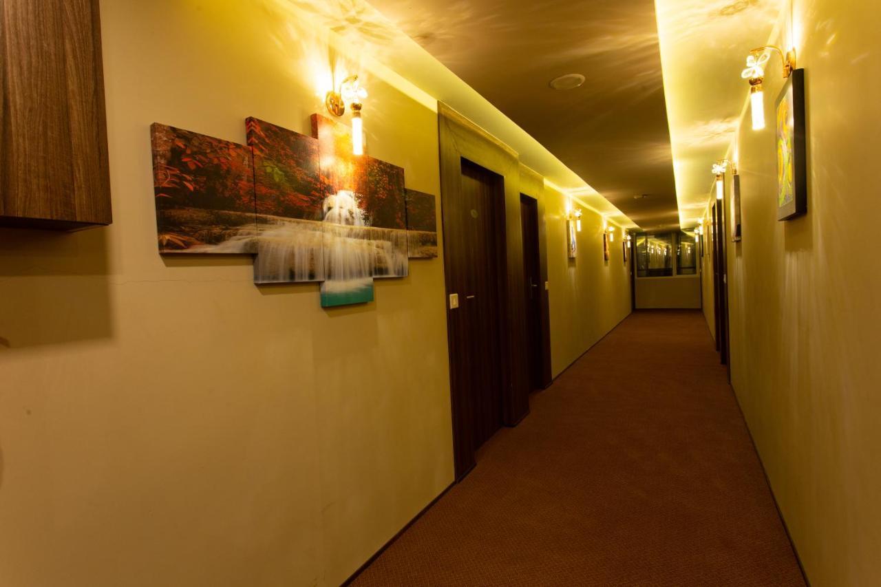 Hotel Anthurium Circle Márgáo Kültér fotó